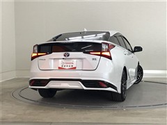 プリウス S SafetyPlus