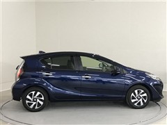 アクア Sスタイルブラック