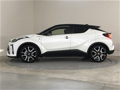 C-HR S GRスポーツ