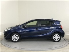 アクア S スタイルブラック