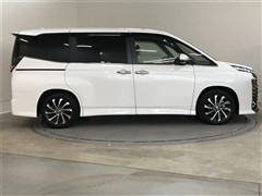 ヴォクシー ハイブリッド S-Z