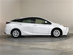 プリウス S セーフティプラス2