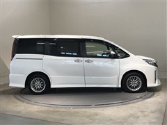 ノア ハイブリッド SI WXB2