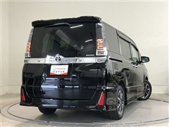 ヴォクシー ZS キラメキ3