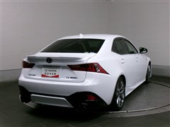 IS300h F SPORT