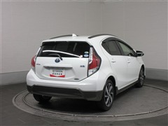 アクア X-アーバン