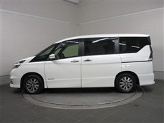 セレナ E-パワー ハイウェイスターV