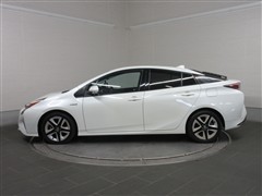 プリウス A ツーリングセレクション