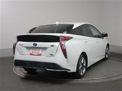 プリウス A ツーリングセレクション