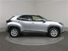 ヤリスクロス ハイブリッド G