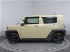 タフト X