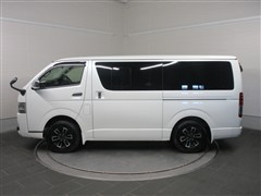 ハイエースV S-GLダークプライム