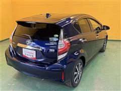 アクア S スタイルブラック