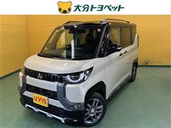 三菱　デリカミニ T プレミアム