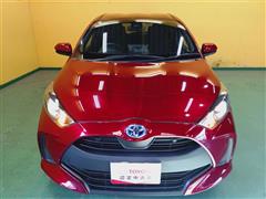 ヤリス ハイブリッド X