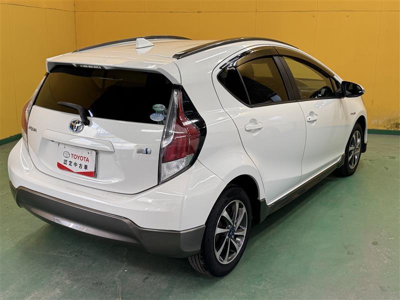 あくあページ Amazon.co.jp: 韓国書籍 ROTTA(ロタ) x ZENNY! 「AQUA アクア」 写真集