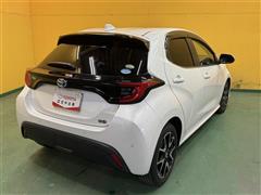 ヤリス ハイブリッド Z