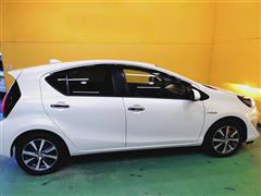 アクア S スタイルブラック