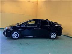 プリウス S セーフティプラス