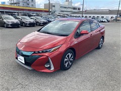 トヨタ プリウスPHV S