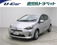 トヨタ　アクア G