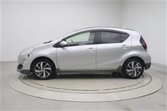 アクア X-アーバン