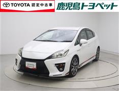 トヨタ プリウス Sツーリングセレク・G's