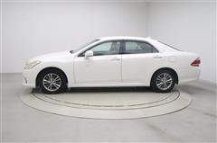 クラウン ロイヤルサルーン