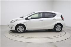 アクア Sスタイルブラック