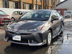 トヨタ プリウス S