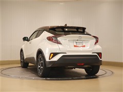 C-HR G-T 4WD