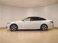 クラウンHV RS AD FOUR