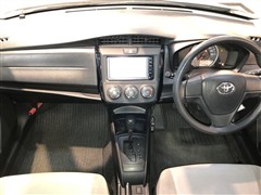 カローラアクシオ 1.5X 4WD