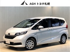 ホンダ フリードHV G カイテンシート FF