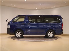 ハイエースV DX 4WD