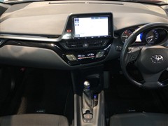 C-HR S-T LEDパケ 4WD