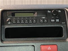 ハイエースV DX 4WD