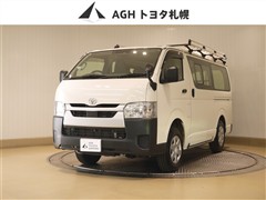 トヨタ ハイエースV DX 4WD