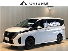 日産 セレナ ハイウェイスター V 4WD