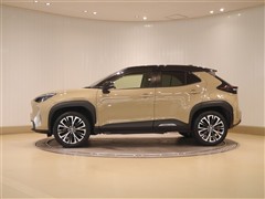 ヤリスクロスHV Z 4WD