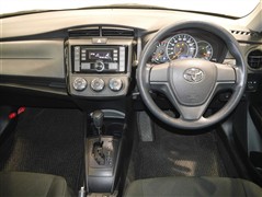 カローラアクシオ EX 4WD