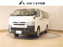 ハイエースV DX 4WD