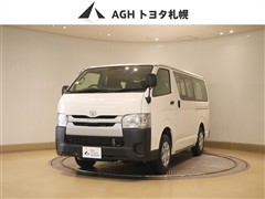 トヨタ ハイエースV DX 4WD
