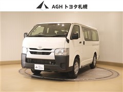 トヨタ ハイエースV DX 4WD
