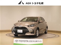 トヨタ ヤリス X 4WD