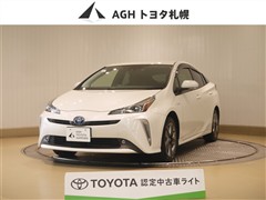 トヨタ プリウス S ツーリングセレ 4WD