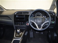 シャトルHV Hセンシング 4WD