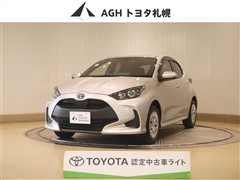 トヨタ ヤリス HV X 4WD