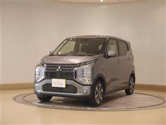 三菱 EKクロス G プレミアム 4WD