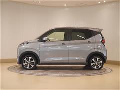 EKクロス G プレミアム 4WD